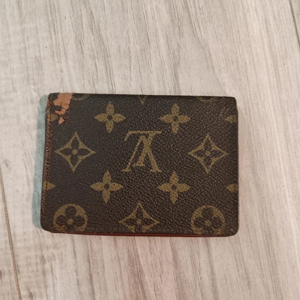 LOUIS VUITTON LV Monogram Canvas Leather Credit Business Card Wallet